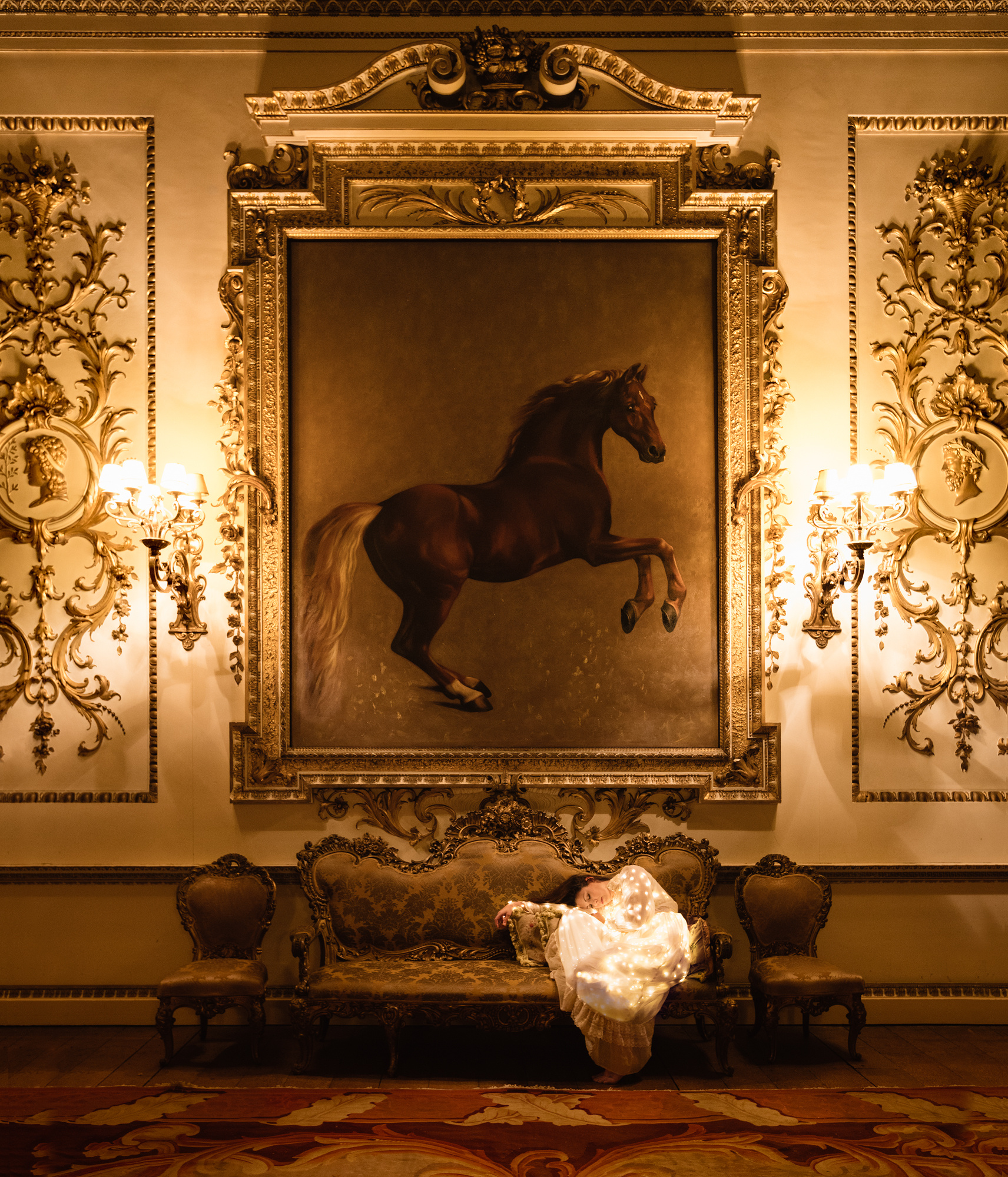 BEING: Wentworth Woodhouse. ������ ���� (Adrien Broom) - ����������� ������������ �������������. ��������������� ����������