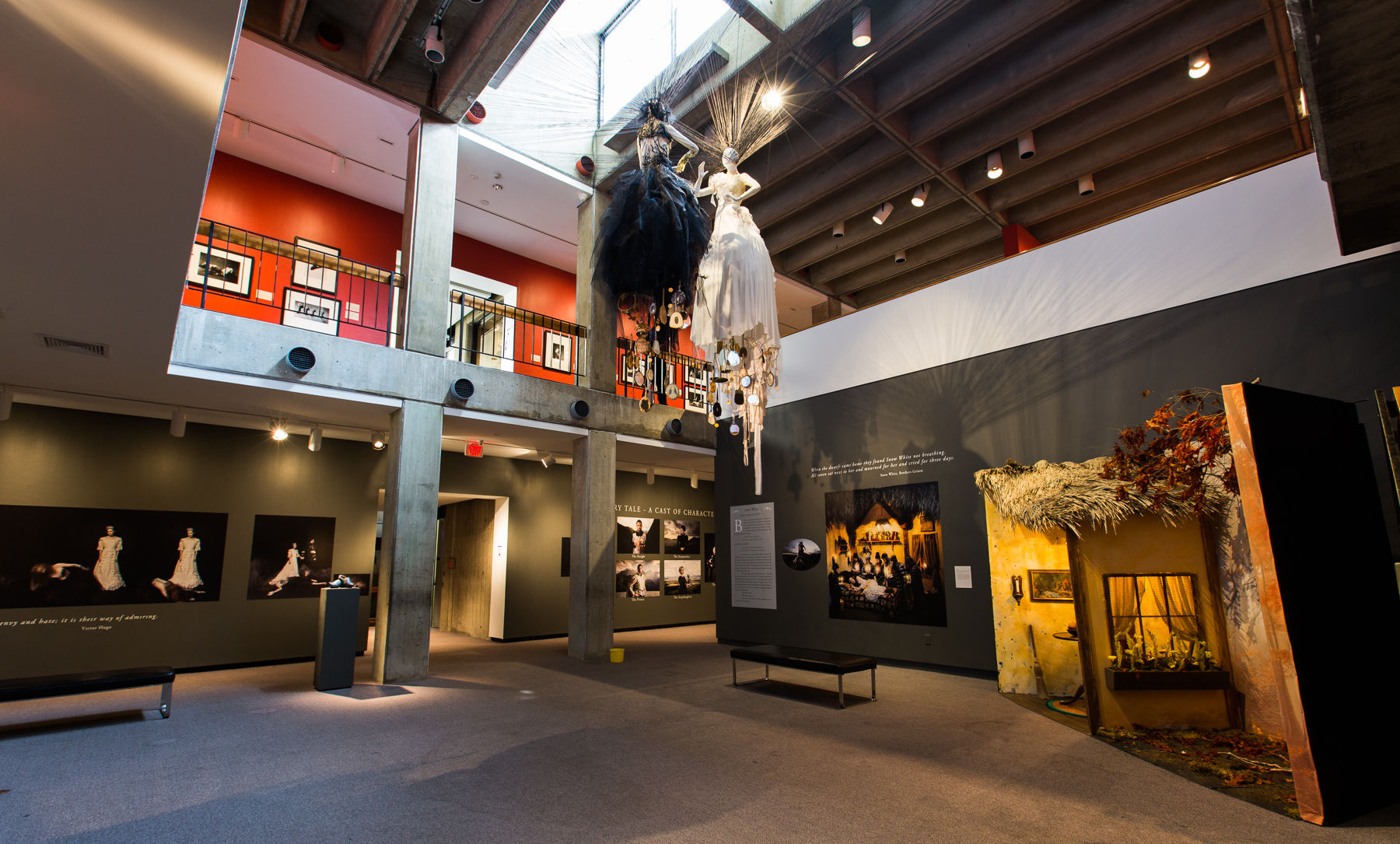 �����������. ������ ���� (Adrien Broom) - ����������� ������������ �������������. ��������������� ����������