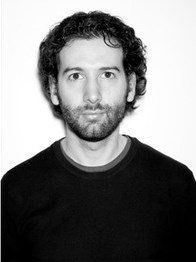 ����. ��� Ҹ���� (Luke Turner, �. 1982) - ����������� ���������� ��������, ��������, ����� �����������. ����� ��������� �������������� (2011)