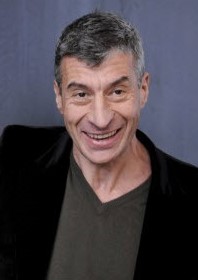 �������� �������� (Maurizio Cattelan) � ����������� ����������� ��������-��������, ���������� � ����� �����������