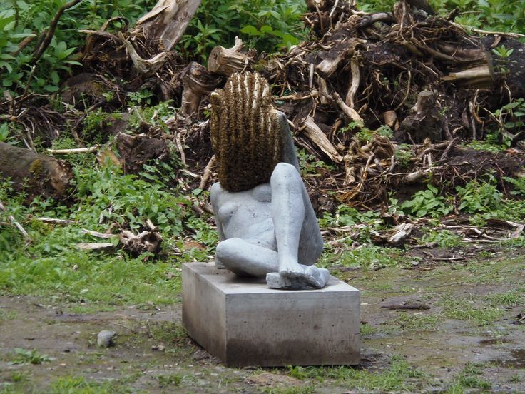 Untilled (�� dOCUMENTA 13 � �������), 2012. ���� ��� (Pierre Huyghe). ����������� ��������� �������