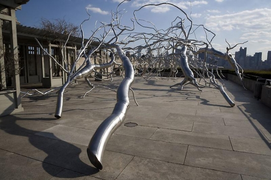 Maelstrom, 2009 (����� ������������). ����� ���� (Roxy Paine) - ����������� ������������ ���������. ����������� ��������� ���, ����������� ����������. ��������