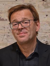 ��� ������� (����. Wim Delvoye) - ����������� ����������� ��������, ���������-����������������